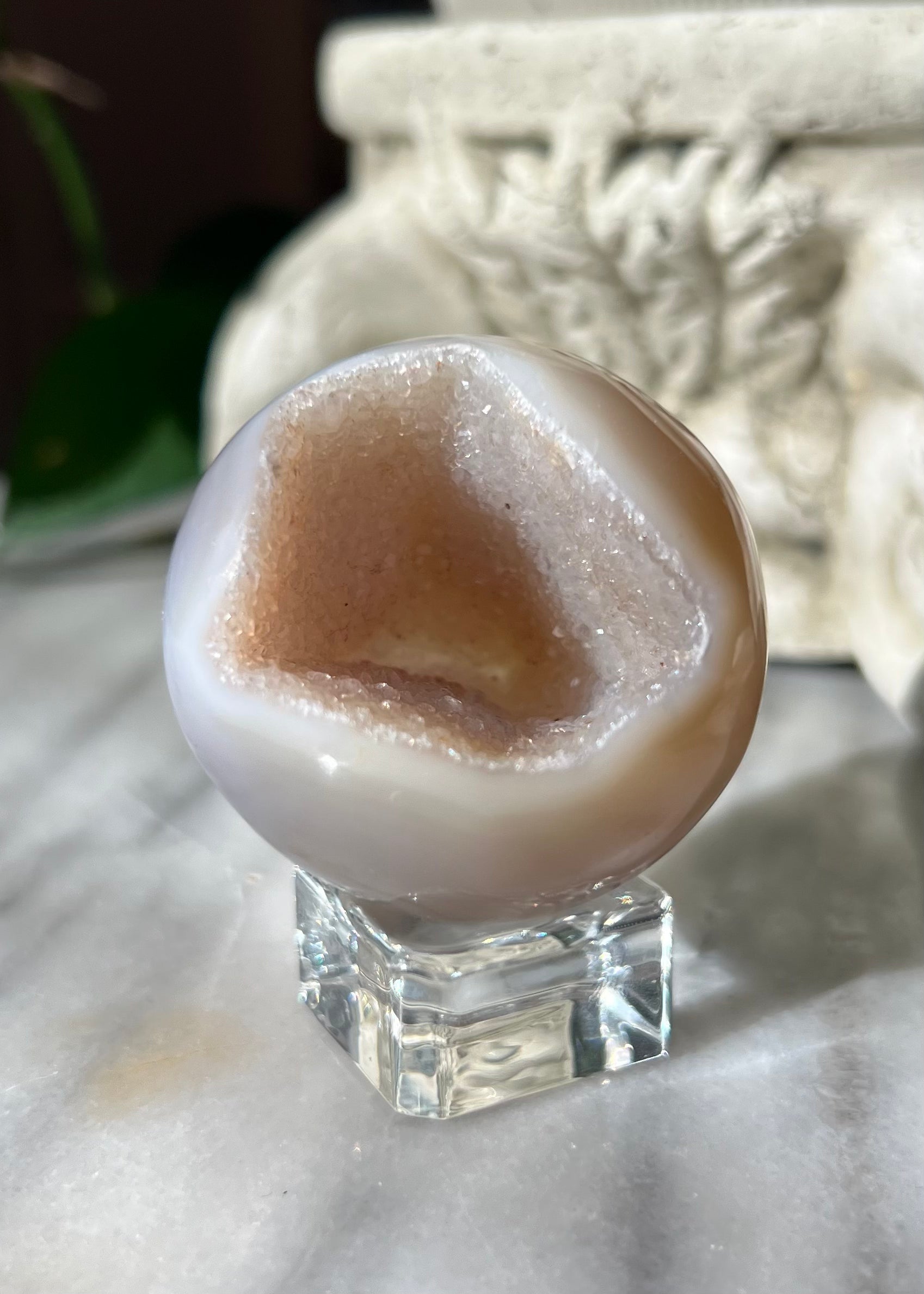 Cream Agate Sphere | Druzy Crater