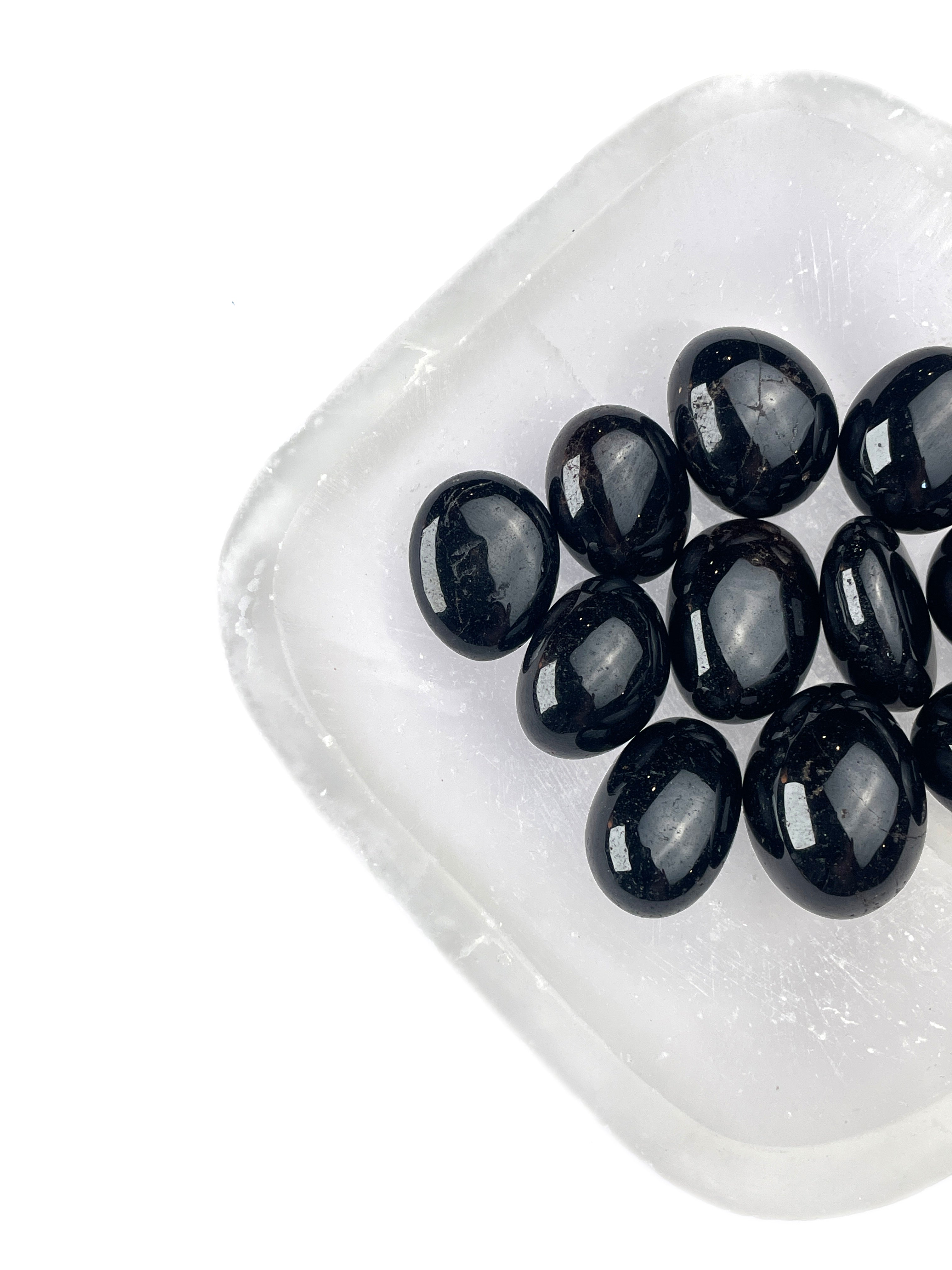 Garnet Tumbled Crystals | Vitality & Passion