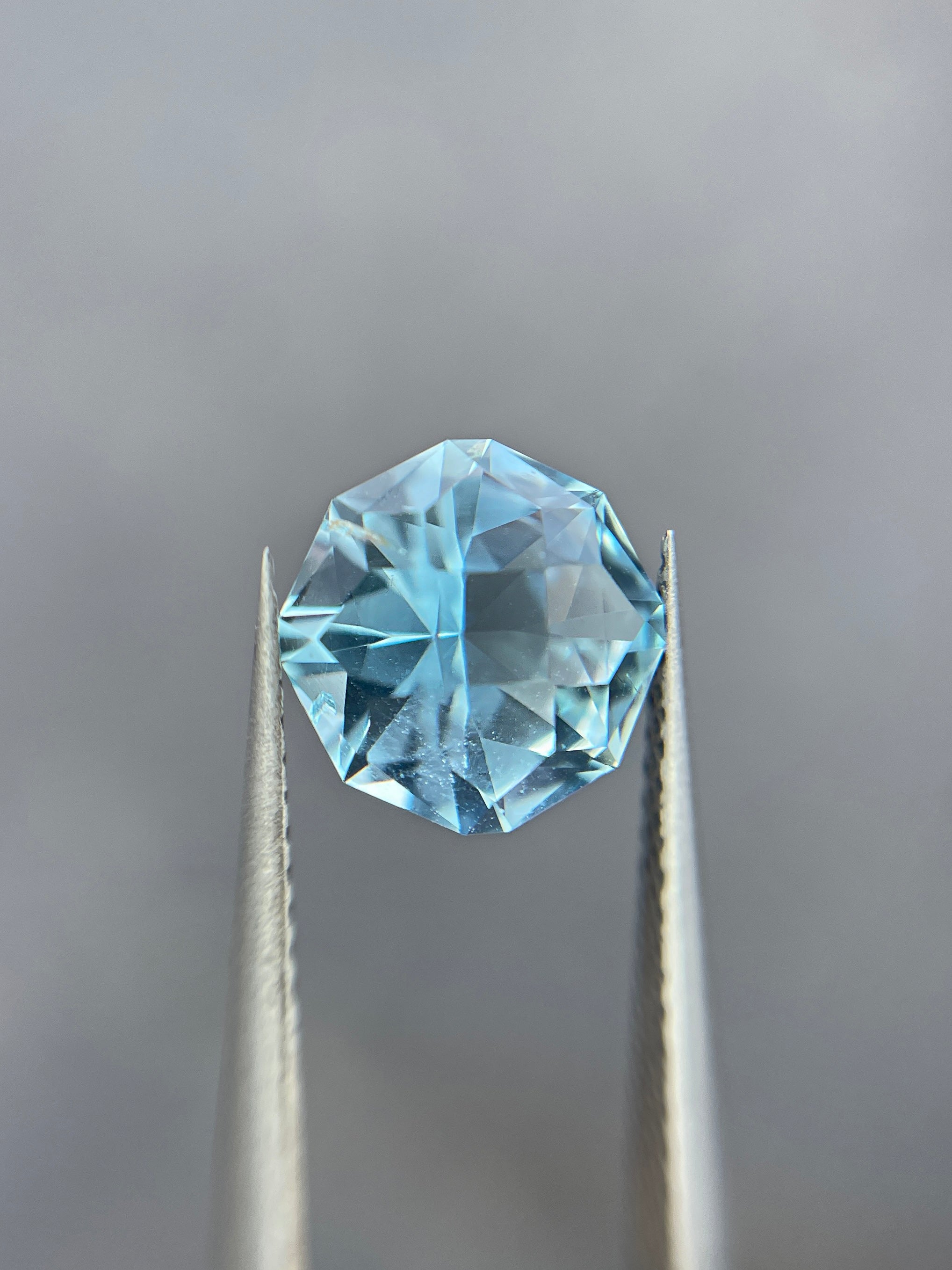 1.21 Carat Aquamarine, 7.60mm Round, Loose Gemstone, Bright Blue, Mined in Zambia